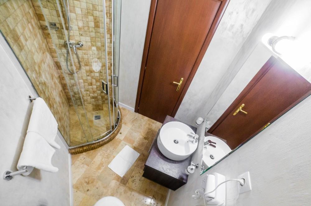 Hotel Europeca Крайова Экстерьер фото